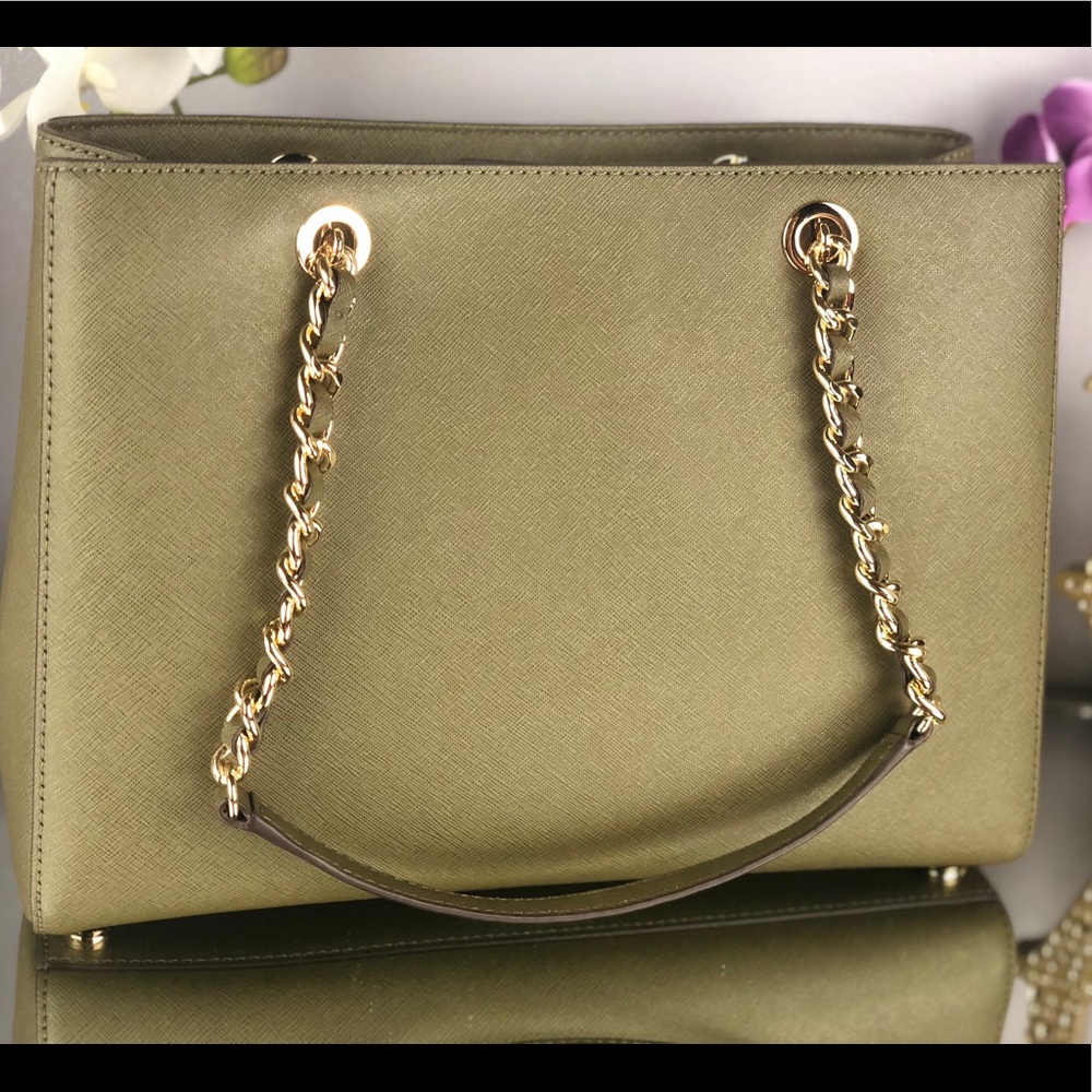 Michael Kors Dragonfly Susannah Leather Tote - Picture 7 of 8